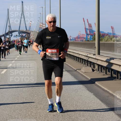 03.10.2025 - Köhlbrandbrückenlauf Strokosch-Dieckow http://msf.ph/oto/9165838 03.10.2025 13:16:16 Position 3 5264 meine-sportfotos.de