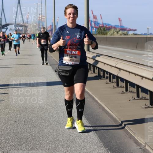 03.10.2025 - Köhlbrandbrückenlauf Strokosch-Dieckow http://msf.ph/oto/9165859 03.10.2025 13:16:23 Position 3 10, 5135 meine-sportfotos.de