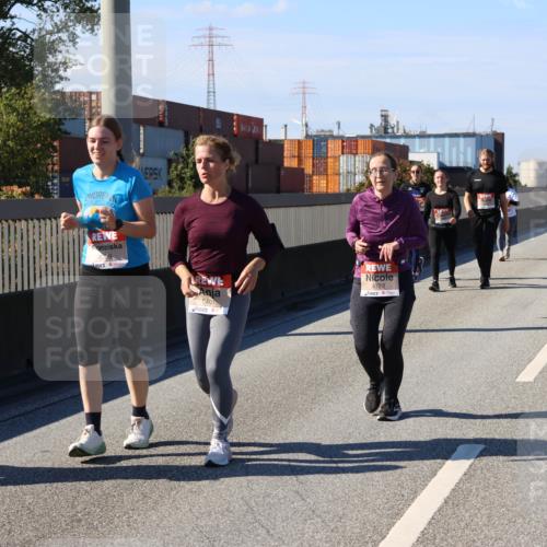 03.10.2025 - Köhlbrandbrückenlauf Strokosch-Dieckow http://msf.ph/oto/9165863 03.10.2025 13:16:25 Position 3 6401, 4723 meine-sportfotos.de