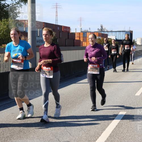 03.10.2025 - Köhlbrandbrückenlauf Strokosch-Dieckow http://msf.ph/oto/9165872 03.10.2025 13:16:26 Position 3  meine-sportfotos.de