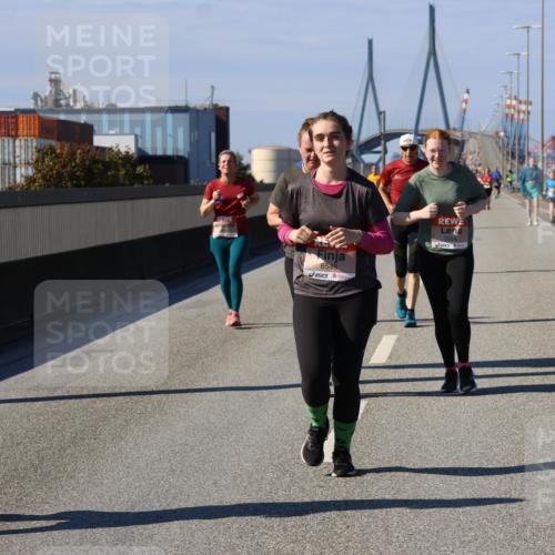 03.10.2025 - Köhlbrandbrückenlauf Strokosch-Dieckow http://msf.ph/oto/9165905 03.10.2025 13:16:41 Position 3 6548, 5564 meine-sportfotos.de