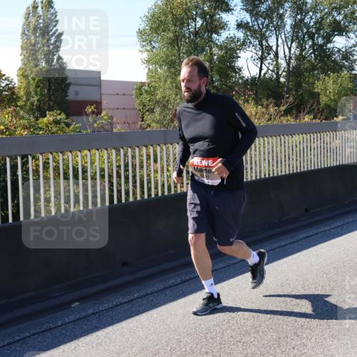 03.10.2025 - Köhlbrandbrückenlauf Strokosch-Dieckow http://msf.ph/oto/9165919 03.10.2025 13:16:43 Position 3  meine-sportfotos.de