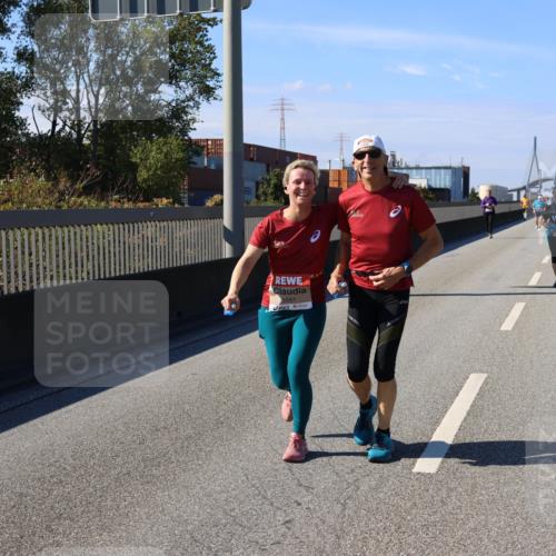 03.10.2025 - Köhlbrandbrückenlauf Strokosch-Dieckow http://msf.ph/oto/9165923 03.10.2025 13:16:48 Position 3 5591 meine-sportfotos.de