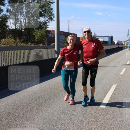 03.10.2025 - Köhlbrandbrückenlauf Strokosch-Dieckow http://msf.ph/oto/9165926 03.10.2025 13:16:48 Position 3 5591 meine-sportfotos.de