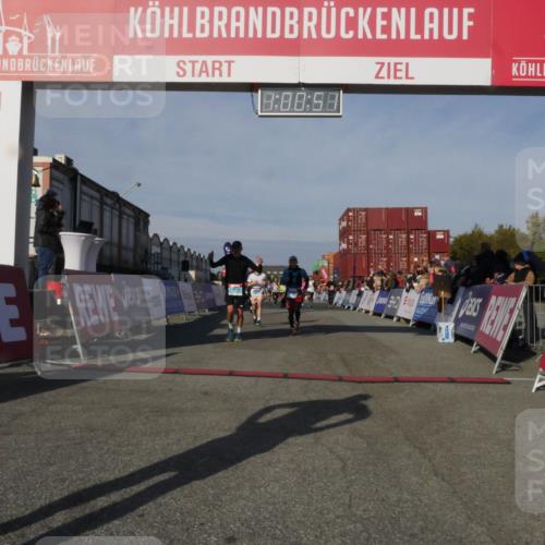 03.10.2025 - Köhlbrandbrückenlauf Matties Gatica Varas http://msf.ph/oto/9165959 03.10.2025 10:00:53 Ziel 1082, 1133, 1168, 1330, 1468, 1553, 1826, 2947, 3307, 3342, 3343, 3594, 3651, 3790, 3794 meine-sportfotos.de