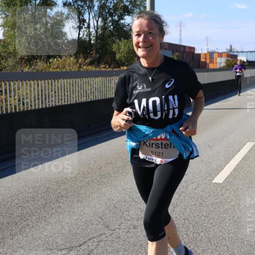 03.10.2025 - Köhlbrandbrückenlauf Strokosch-Dieckow http://msf.ph/oto/9165962 03.10.2025 13:16:54 Position 3 5121 meine-sportfotos.de