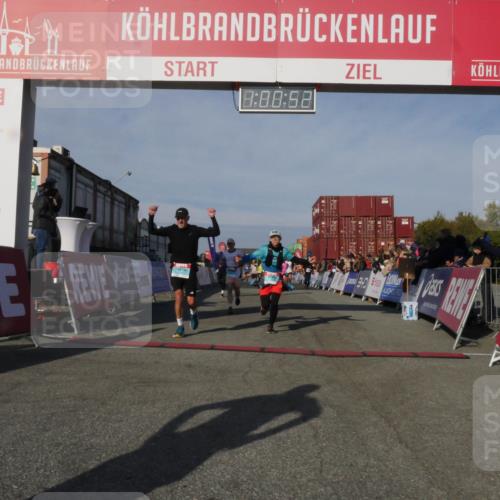 03.10.2025 - Köhlbrandbrückenlauf Matties Gatica Varas http://msf.ph/oto/9165963 03.10.2025 10:00:54 Ziel 1058, 1082, 1133, 1168, 1330, 1468, 1553, 1826, 2947, 3307, 3342, 3343, 3594, 3651, 3775, 3790, 3794 meine-sportfotos.de