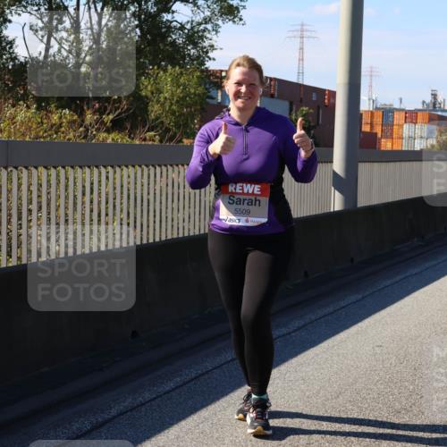 03.10.2025 - Köhlbrandbrückenlauf Strokosch-Dieckow http://msf.ph/oto/9165971 03.10.2025 13:17:01 Position 3 5509 meine-sportfotos.de