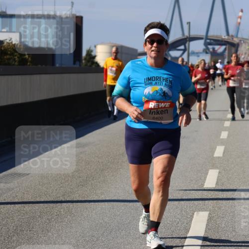 03.10.2025 - Köhlbrandbrückenlauf Strokosch-Dieckow http://msf.ph/oto/9165978 03.10.2025 13:17:05 Position 3 6400 meine-sportfotos.de