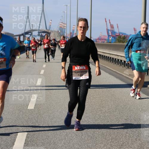03.10.2025 - Köhlbrandbrückenlauf Strokosch-Dieckow http://msf.ph/oto/9165995 03.10.2025 13:17:06 Position 3 6400, 6403 meine-sportfotos.de