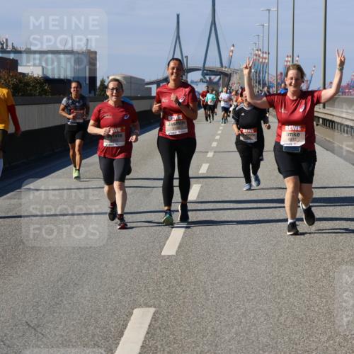 03.10.2025 - Köhlbrandbrückenlauf Strokosch-Dieckow http://msf.ph/oto/9166011 03.10.2025 13:17:15 Position 3 5188, 6515 meine-sportfotos.de