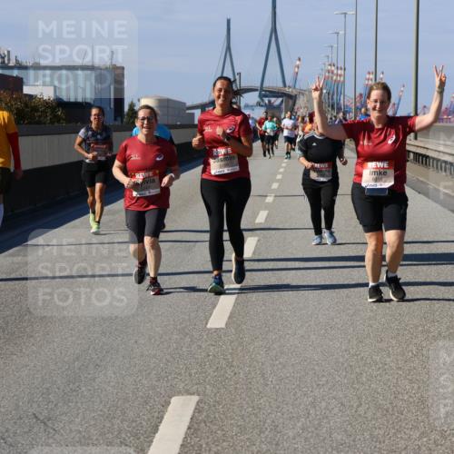 03.10.2025 - Köhlbrandbrückenlauf Strokosch-Dieckow http://msf.ph/oto/9166013 03.10.2025 13:17:16 Position 3 5343, 5188, 6515 meine-sportfotos.de