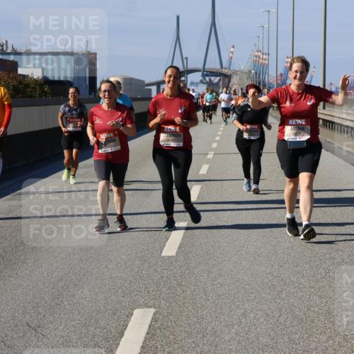 03.10.2025 - Köhlbrandbrückenlauf Strokosch-Dieckow http://msf.ph/oto/9166017 03.10.2025 13:17:16 Position 3 843, 5188, 6515 meine-sportfotos.de
