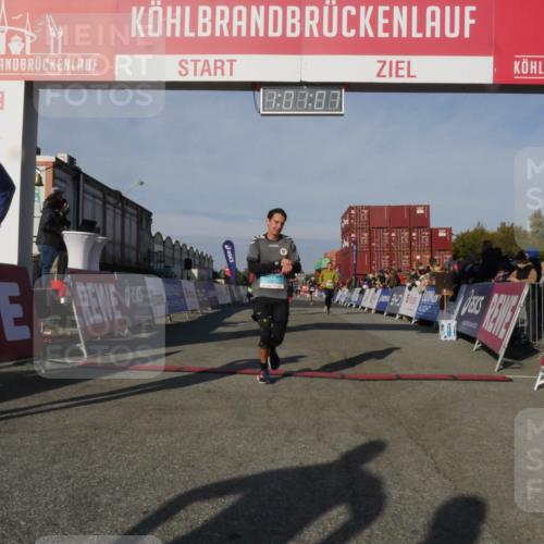 03.10.2025 - Köhlbrandbrückenlauf Matties Gatica Varas http://msf.ph/oto/9166018 03.10.2025 10:01:09 Ziel 1110, 1115, 1176, 1517, 1602, 3091, 3458 meine-sportfotos.de