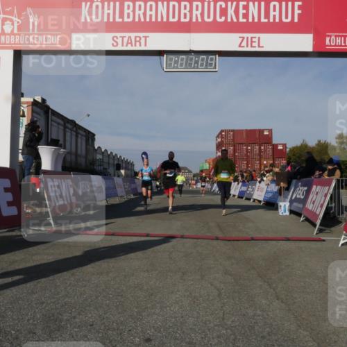 03.10.2025 - Köhlbrandbrückenlauf Matties Gatica Varas http://msf.ph/oto/9166027 03.10.2025 10:01:11 Ziel 1110, 1115, 1176, 1517, 1602, 3091, 3458, 3817 meine-sportfotos.de