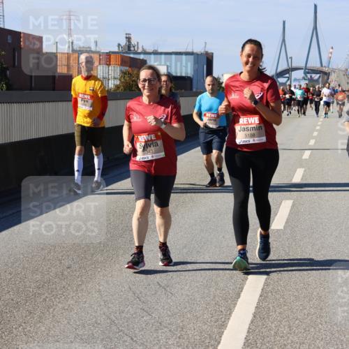 03.10.2025 - Köhlbrandbrückenlauf Strokosch-Dieckow http://msf.ph/oto/9166036 03.10.2025 13:17:18 Position 3 5343, 5188 meine-sportfotos.de