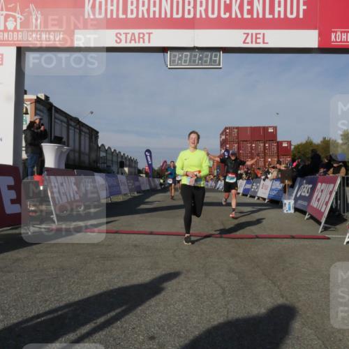 03.10.2025 - Köhlbrandbrückenlauf Matties Gatica Varas http://msf.ph/oto/9166046 03.10.2025 10:01:16 Ziel 1115, 1157, 1176, 1316, 3091, 3164, 3817 meine-sportfotos.de
