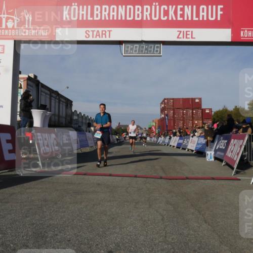 03.10.2025 - Köhlbrandbrückenlauf Matties Gatica Varas http://msf.ph/oto/9166055 03.10.2025 10:01:18 Ziel 1115, 1122, 1157, 1176, 1316, 2940, 3164, 3817 meine-sportfotos.de