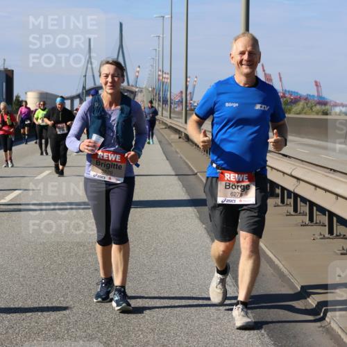03.10.2025 - Köhlbrandbrückenlauf Strokosch-Dieckow http://msf.ph/oto/9166105 03.10.2025 13:17:42 Position 3 5270, 6278 meine-sportfotos.de