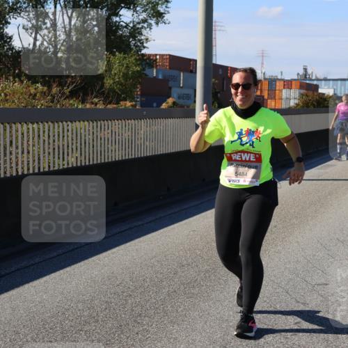 03.10.2025 - Köhlbrandbrückenlauf Strokosch-Dieckow http://msf.ph/oto/9166150 03.10.2025 13:17:56 Position 3 5484 meine-sportfotos.de