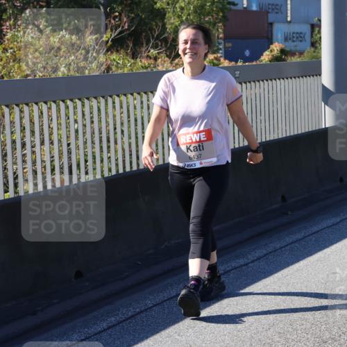 03.10.2025 - Köhlbrandbrückenlauf Strokosch-Dieckow http://msf.ph/oto/9166176 03.10.2025 13:18:08 Position 3 6437 meine-sportfotos.de