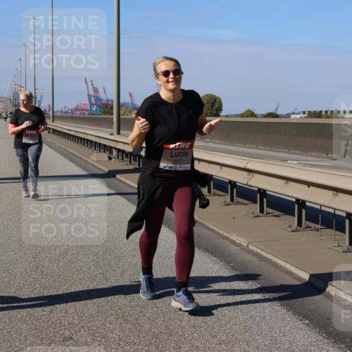 03.10.2025 - Köhlbrandbrückenlauf Strokosch-Dieckow http://msf.ph/oto/9166219 03.10.2025 13:18:21 Position 3 16, 5415 meine-sportfotos.de