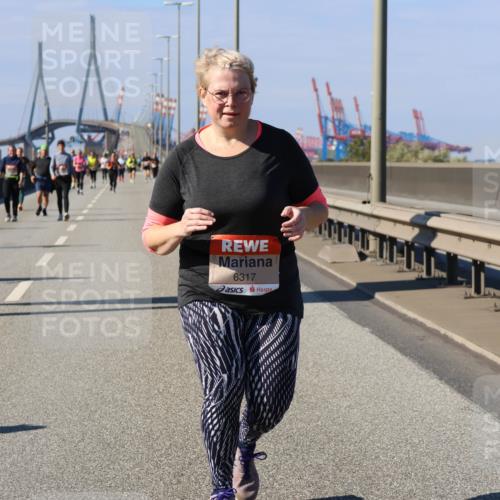03.10.2025 - Köhlbrandbrückenlauf Strokosch-Dieckow http://msf.ph/oto/9166230 03.10.2025 13:18:23 Position 3 6317 meine-sportfotos.de