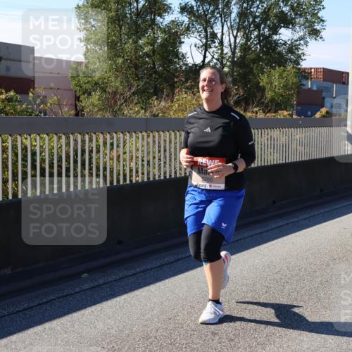 03.10.2025 - Köhlbrandbrückenlauf Strokosch-Dieckow http://msf.ph/oto/9166234 03.10.2025 13:18:25 Position 3 5250 meine-sportfotos.de