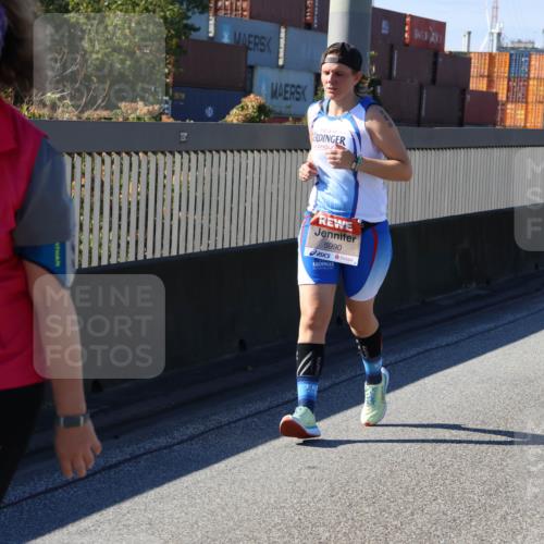 03.10.2025 - Köhlbrandbrückenlauf Strokosch-Dieckow http://msf.ph/oto/9166255 03.10.2025 13:18:32 Position 3 6469, 5990 meine-sportfotos.de