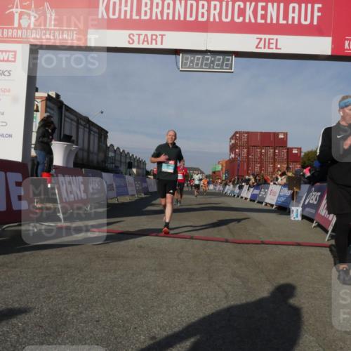 03.10.2025 - Köhlbrandbrückenlauf Matties Gatica Varas http://msf.ph/oto/9166303 03.10.2025 10:02:24 Ziel 1144, 1219, 1493, 1776, 2849, 3316, 3806 meine-sportfotos.de