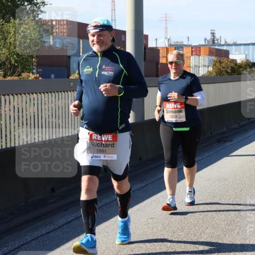 03.10.2025 - Köhlbrandbrückenlauf Strokosch-Dieckow http://msf.ph/oto/9166304 03.10.2025 13:18:59 Position 3 5991, 5253 meine-sportfotos.de