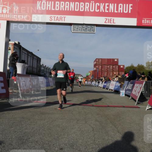 03.10.2025 - Köhlbrandbrückenlauf Matties Gatica Varas http://msf.ph/oto/9166305 03.10.2025 10:02:24 Ziel 1144, 1219, 1493, 1776, 2849, 3316, 3806 meine-sportfotos.de