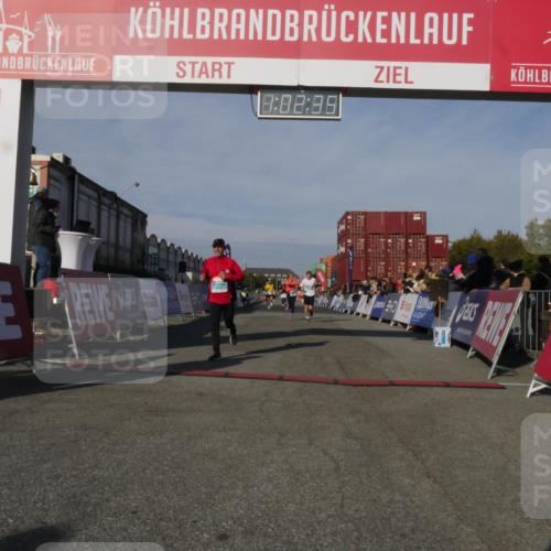 03.10.2025 - Köhlbrandbrückenlauf Matties Gatica Varas http://msf.ph/oto/9166352 03.10.2025 10:02:37 Ziel 1130, 1311, 1595, 1878, 3111, 3224, 3331 meine-sportfotos.de
