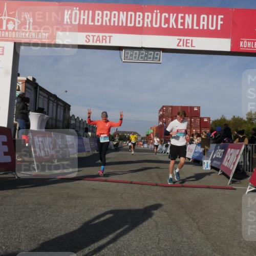 03.10.2025 - Köhlbrandbrückenlauf Matties Gatica Varas http://msf.ph/oto/9166366 03.10.2025 10:02:41 Ziel 1130, 1311, 1595, 1878, 3111, 3331 meine-sportfotos.de