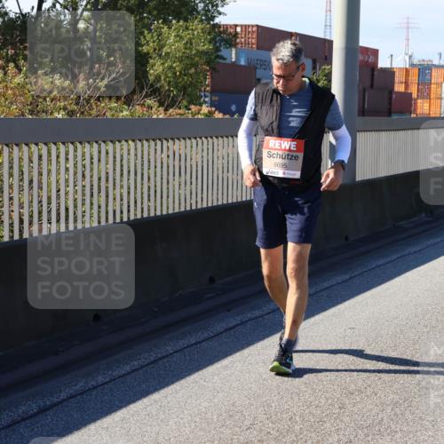 03.10.2025 - Köhlbrandbrückenlauf Strokosch-Dieckow http://msf.ph/oto/9166367 03.10.2025 13:19:17 Position 3 6695 meine-sportfotos.de