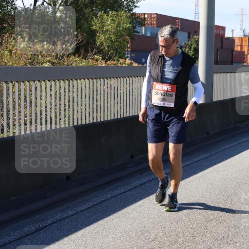 03.10.2025 - Köhlbrandbrückenlauf Strokosch-Dieckow http://msf.ph/oto/9166372 03.10.2025 13:19:17 Position 3 6695 meine-sportfotos.de