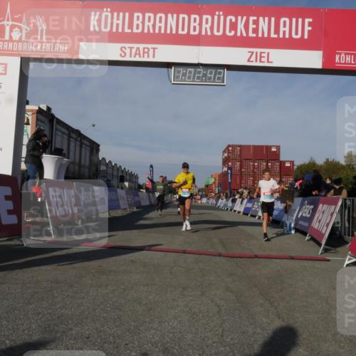 03.10.2025 - Köhlbrandbrückenlauf Matties Gatica Varas http://msf.ph/oto/9166376 03.10.2025 10:02:44 Ziel 1045, 1130, 1311, 1878, 3331 meine-sportfotos.de