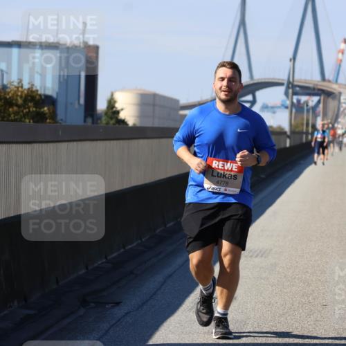 03.10.2025 - Köhlbrandbrückenlauf Strokosch-Dieckow http://msf.ph/oto/9166392 03.10.2025 13:19:32 Position 3 4778 meine-sportfotos.de