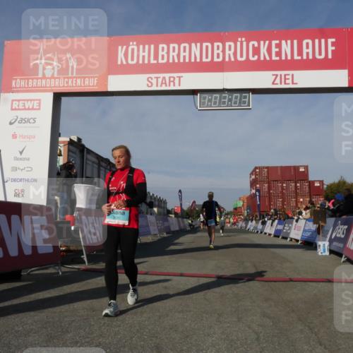 03.10.2025 - Köhlbrandbrückenlauf Matties Gatica Varas http://msf.ph/oto/9166458 03.10.2025 10:03:05 Ziel 1088, 1105, 1116, 1313, 1560, 3196, 3353, 3521, 3832 meine-sportfotos.de