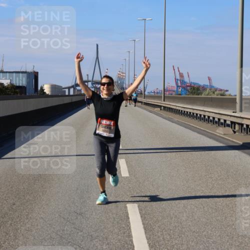 03.10.2025 - Köhlbrandbrückenlauf Strokosch-Dieckow http://msf.ph/oto/9166461 03.10.2025 13:19:51 Position 3 6000 meine-sportfotos.de