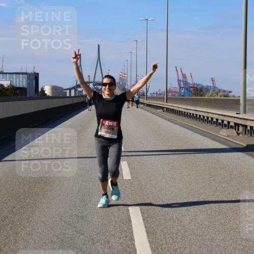 03.10.2025 - Köhlbrandbrückenlauf Strokosch-Dieckow http://msf.ph/oto/9166464 03.10.2025 13:19:51 Position 3 6000 meine-sportfotos.de