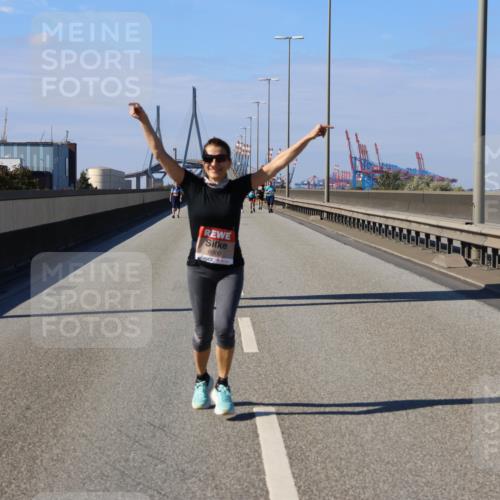 03.10.2025 - Köhlbrandbrückenlauf Strokosch-Dieckow http://msf.ph/oto/9166466 03.10.2025 13:19:51 Position 3 6000 meine-sportfotos.de