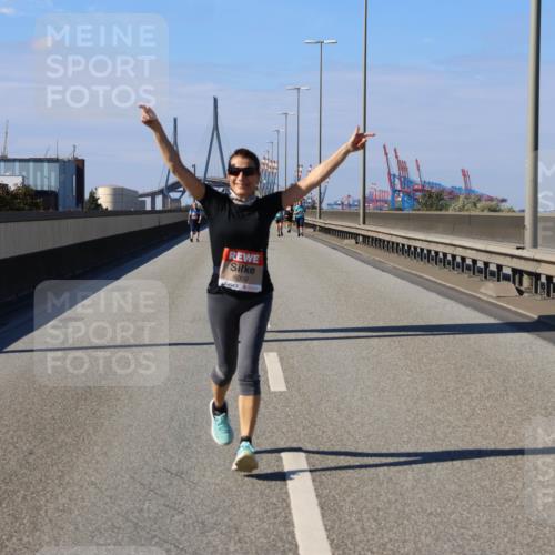 03.10.2025 - Köhlbrandbrückenlauf Strokosch-Dieckow http://msf.ph/oto/9166469 03.10.2025 13:19:51 Position 3 6000 meine-sportfotos.de