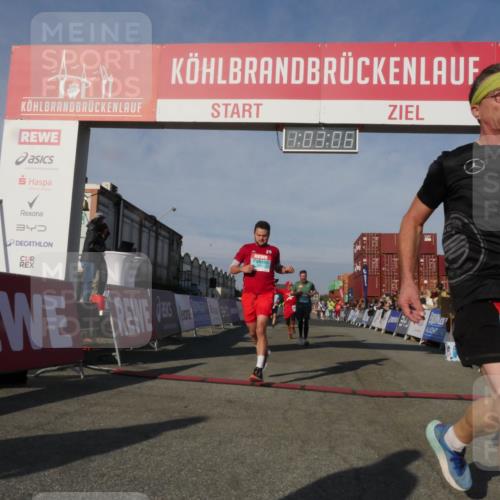 03.10.2025 - Köhlbrandbrückenlauf Matties Gatica Varas http://msf.ph/oto/9166470 03.10.2025 10:03:08 Ziel 1088, 1091, 1105, 1111, 1116, 1173, 1313, 1321, 1334, 1560, 3196, 3353, 3521 meine-sportfotos.de