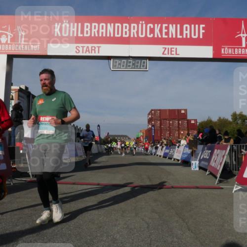 03.10.2025 - Köhlbrandbrückenlauf Matties Gatica Varas http://msf.ph/oto/9166483 03.10.2025 10:03:12 Ziel 1072, 1088, 1091, 1111, 1116, 1173, 1198, 1313, 1321, 1334, 1560, 1836, 1931, 3196, 3305, 3655 meine-sportfotos.de