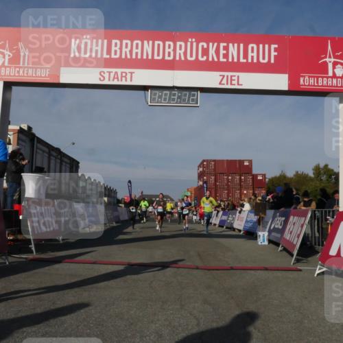 03.10.2025 - Köhlbrandbrückenlauf Matties Gatica Varas http://msf.ph/oto/9166492 03.10.2025 10:03:14 Ziel 1072, 1088, 1091, 1111, 1173, 1198, 1313, 1321, 1334, 1560, 1836, 1931, 3196, 3305, 3655, 3802 meine-sportfotos.de