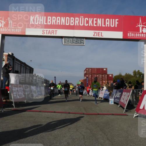 03.10.2025 - Köhlbrandbrückenlauf Matties Gatica Varas http://msf.ph/oto/9166496 03.10.2025 10:03:15 Ziel 1072, 1088, 1091, 1111, 1173, 1198, 1313, 1321, 1334, 1560, 1836, 1931, 3196, 3305, 3655, 3802 meine-sportfotos.de