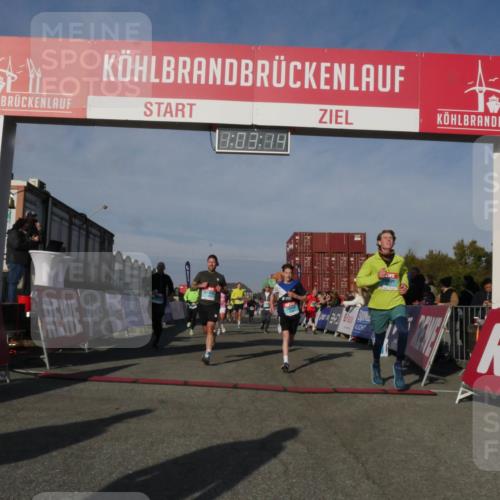 03.10.2025 - Köhlbrandbrückenlauf Matties Gatica Varas http://msf.ph/oto/9166499 03.10.2025 10:03:16 Ziel 1072, 1088, 1091, 1111, 1173, 1198, 1313, 1321, 1334, 1560, 1836, 1931, 2995, 2998, 3196, 3305, 3655, 3802 meine-sportfotos.de