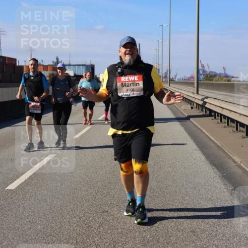 03.10.2025 - Köhlbrandbrückenlauf Strokosch-Dieckow http://msf.ph/oto/9166517 03.10.2025 13:20:28 Position 3 14, 4906 meine-sportfotos.de