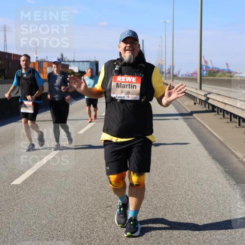 03.10.2025 - Köhlbrandbrückenlauf Strokosch-Dieckow http://msf.ph/oto/9166525 03.10.2025 13:20:28 Position 3 8, 4906 meine-sportfotos.de